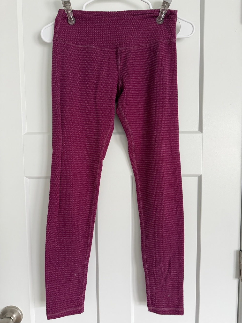 Kyodan Plum Thick Knit Yoga Fitness Leggings